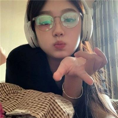 情比金坚